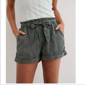 Aerie camp shorts in olive green- Size XS